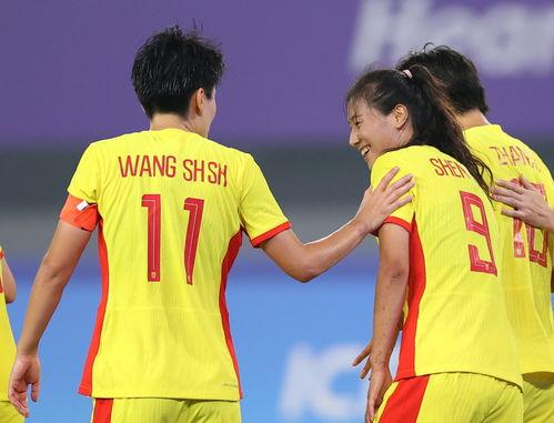 杭州亚运会足球小组赛女子A组：乌兹别克斯坦vs中国 下半场,中国女足逆境反击，乌兹别克斯坦防守固若金汤  第3张